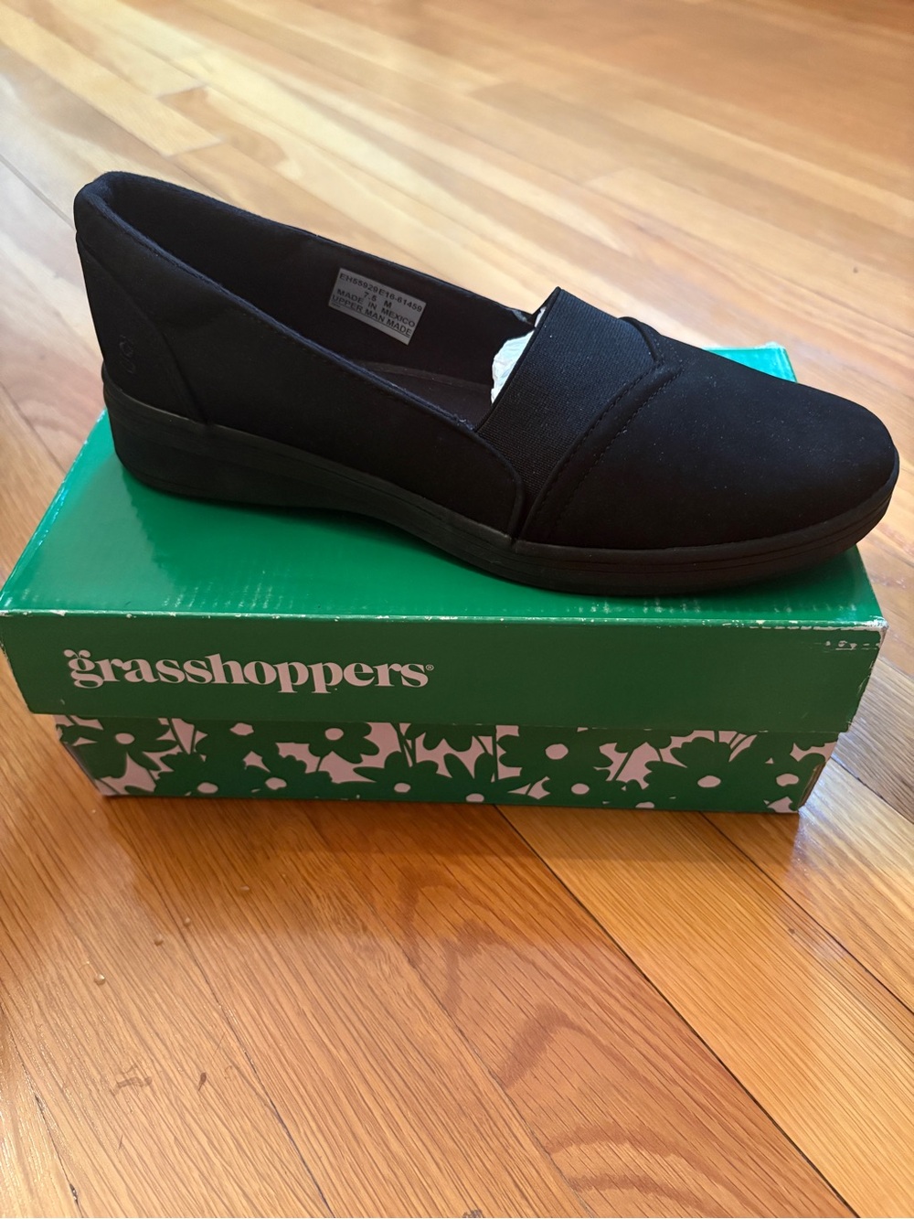 Grasshoppers Black Slip-On Comfort Loafer